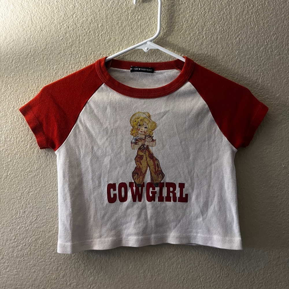 Brandy Melville HUGE BUNDLE 12 TOPS IN GREAT condition